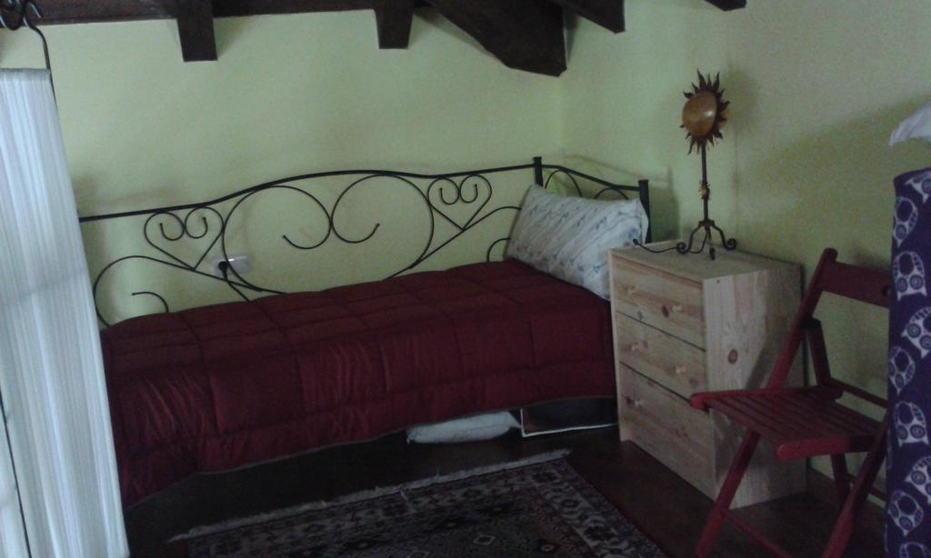 Casa Rural De Alquiler Integro La Cantina De Villarmayor-Asturias Villarmayor  Rom bilde
